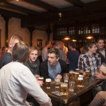 Bedrijfsuitje Heerenveen aan de bar